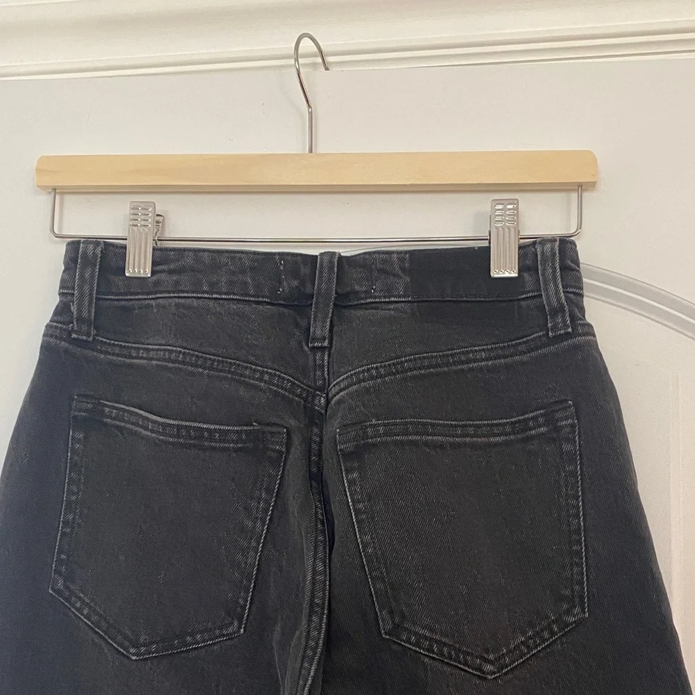 Abercrombie and Fitch the vintage straight high rise jean - Picture 4 of 5